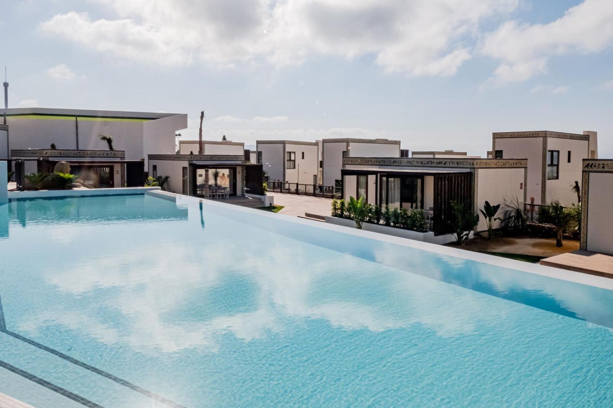 Four Points By Sheraton Costa Blanca Villas Бенидорм Екстериор снимка