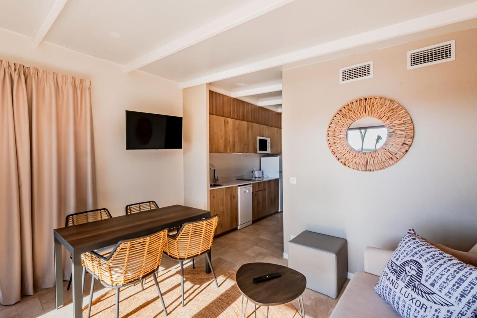 Four Points By Sheraton Costa Blanca Villas Бенидорм Екстериор снимка