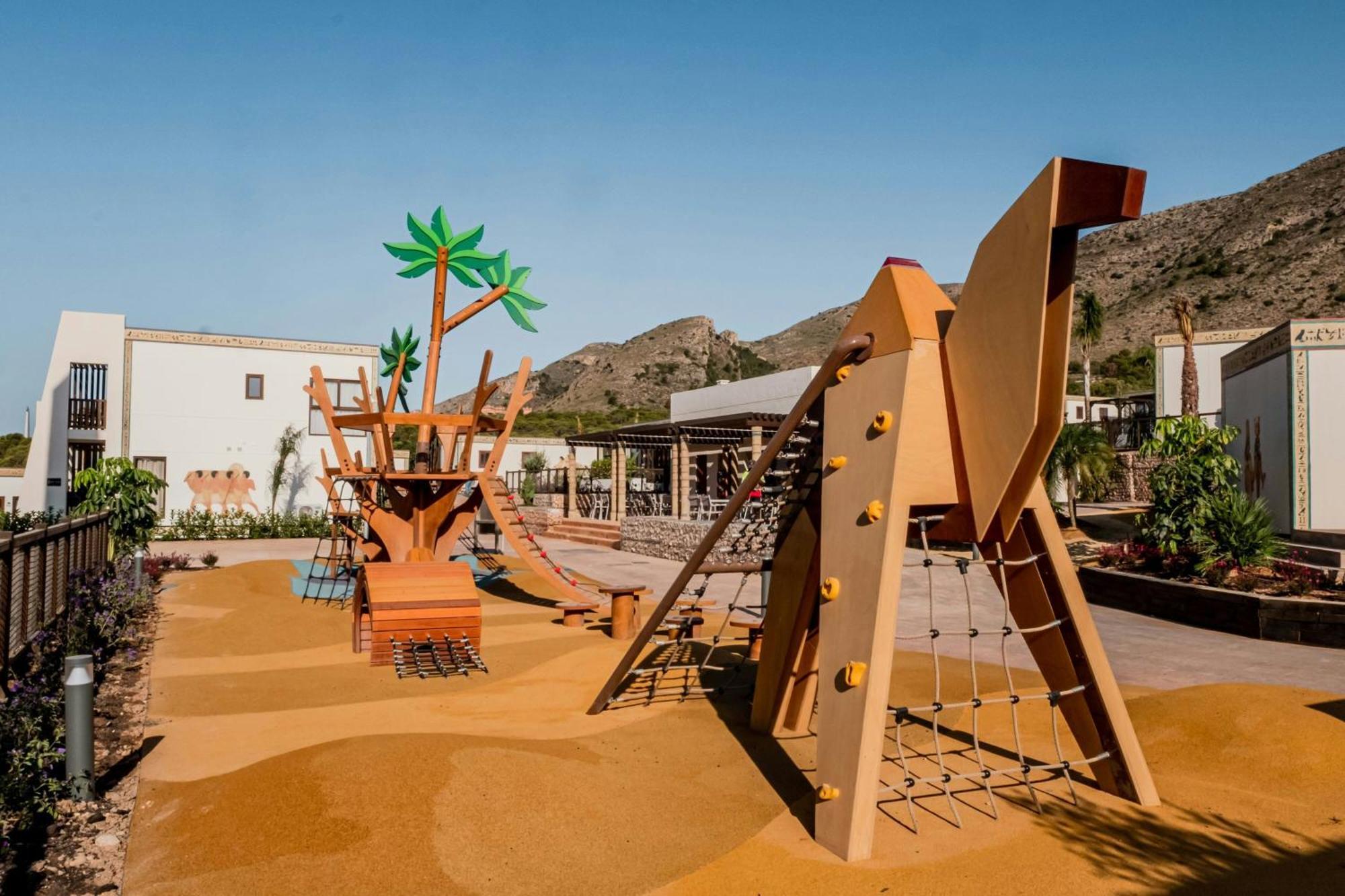Four Points By Sheraton Costa Blanca Villas Бенидорм Екстериор снимка